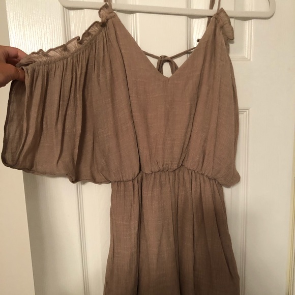 Romper - Picture 2 of 2